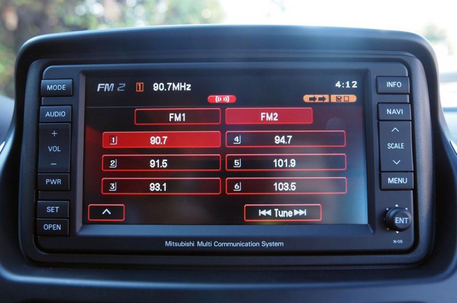  Mitsubishi i-MiEV 2012 года  (US) (фото 52 из 234)